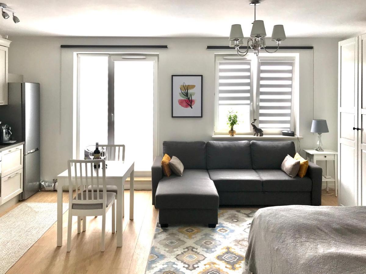 Apartament Flora Deluxe Naswietlanie Uv เบียวิสตอก ภายนอก รูปภาพ