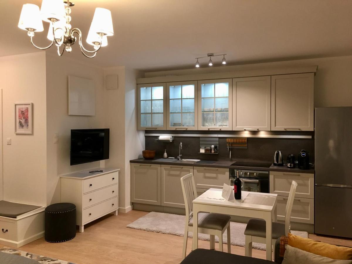 Apartament Flora Deluxe Naswietlanie Uv เบียวิสตอก ภายนอก รูปภาพ